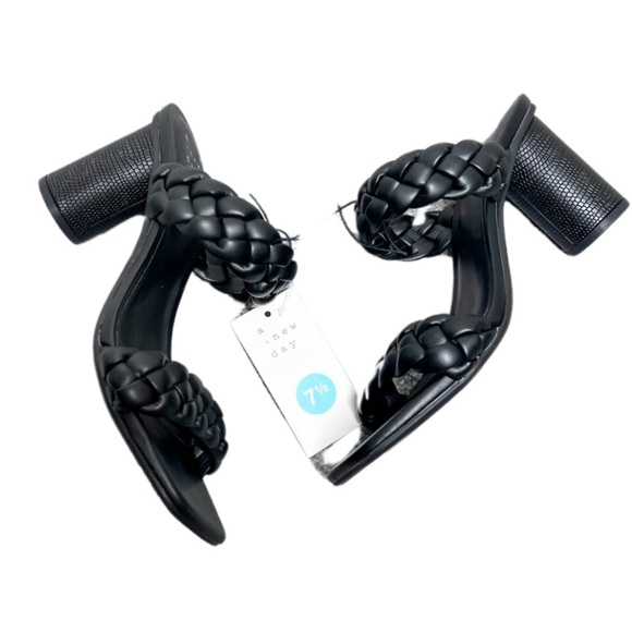 New in Box A New Day Women’s Black Basil Braided Square Toe Circle Textured Heel - Picture 11 of 16